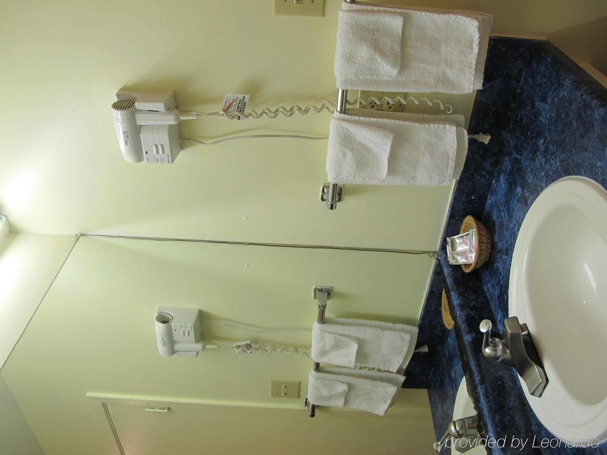 Americas Best Value Inn San Antonio Downtown Riverwalk Chambre photo